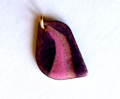 Pendentifs avec cordon (n°W2)